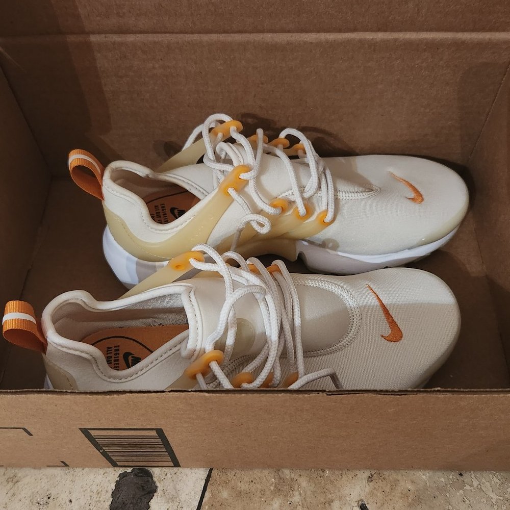 Nike Women's Air Presto Euph Sneakers